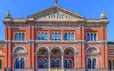 Museum Storage at V&A Clothworkers Centre